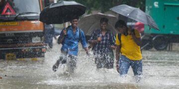 Mumbai, Thane, And Raigad Are Under A “Orange” Weather Alert From IMD, Which Foresees Heavy To Very Heavy Rain