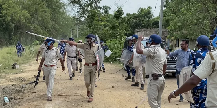 Violence During Bengal Panchayat Elections: Locals Report 3 Deaths On Counting Day In Bhangar As Goons Arrived In Police Uniform