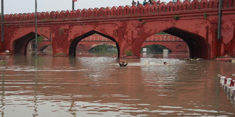 Delhi’s Flood Places Haryana’s Barrage At The Centre Of A Political Uproar Thanks To “an Organised Plan”
