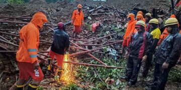 27 People Died In The Raigad Landslide; Sec. 144 Was Implemented Because Of The “Foul Smell Of Bodies”