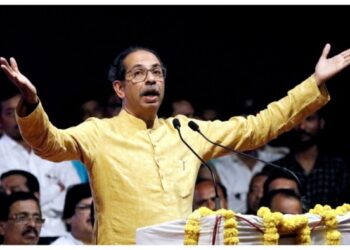 Uddhav Is Known As An Ineffective Former Chief Minister Because Of RSS-Supported Daily’s “Kalank” Remarks About Fadnavis