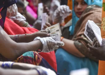 Bengal Panchayat Elections: Voting For 73,000 Seats Is Underway; 6 People Are Dead As Statewide Violence Persists