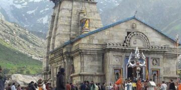 In The Kedarnath Temple, Using Mobile Phones For Videography Or Photography Is Prohibited
