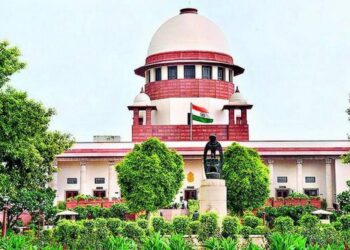 SC Questions Issuance Of Constitutional Orders For J-K Post-1957 Under Article 370