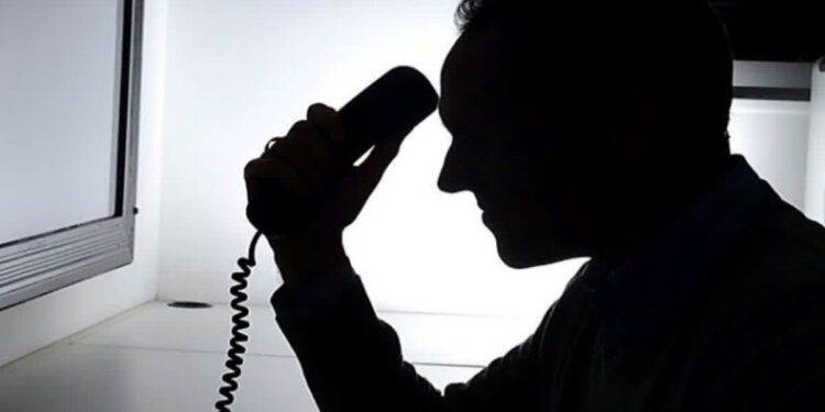 Threat Of ‘Serial Blasts In Local Train’ Received By Mumbai Police; Caller Arrested