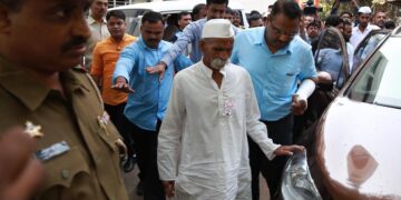 Maharashtra: Case Filed Against Sambhaji Bhide For Derogatory Remarks On Mahatma Gandhi, Tushar Gandhi Had Complained