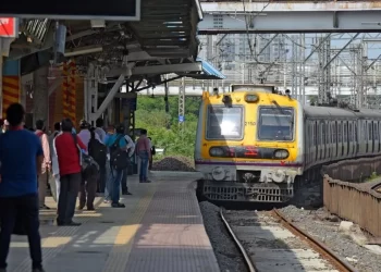 Mumbai Suburban Services Delay Caused By Local Train Technical Issue And Other Incidents