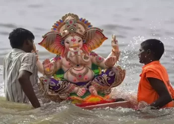 Over 80,000 Idols Were Submerged In Water In Mumbai On The Fifth Day Of Ganesh Celebrations