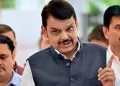 Maha: BJP Denies Charge That Fadnavis Pushed A Man During Visit To Nagpur Area Affected By Rain