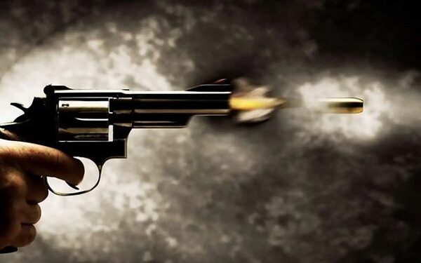 Two People Were Shot By A Mumbai Police QRT Armorer During A Robbery Attempt In Thane