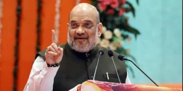Amit Shah Criticizes The Gandhis Of The Congress In Madhya Pradesh, Claiming That Their “roots Are From Italy, Not India”