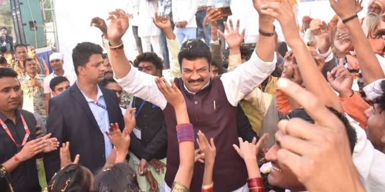 Case Against Madhya Pradesh Minister For Violating The Election Code, Congress Wants Him Fired