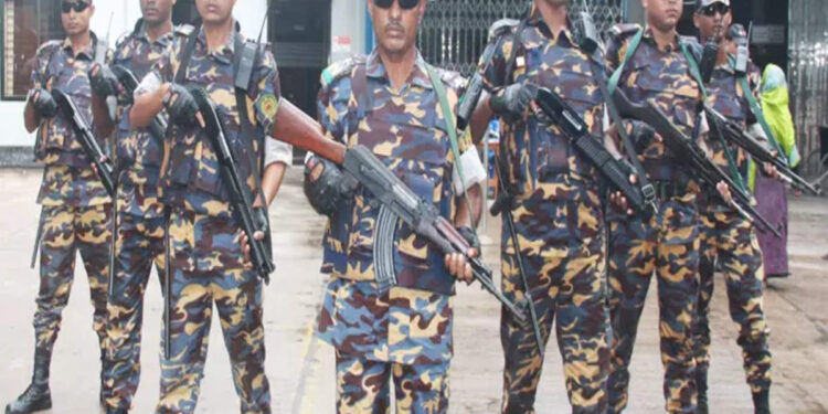 Operation “Secured Travel”: 65,000 Ansar-VDP Paramilitaries Are Stationed In Bangladesh To Guard Trains From BNP Chaos