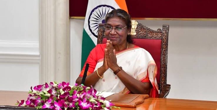 President Murmu grants 31 people the Jeevan Raksha Padak Awards