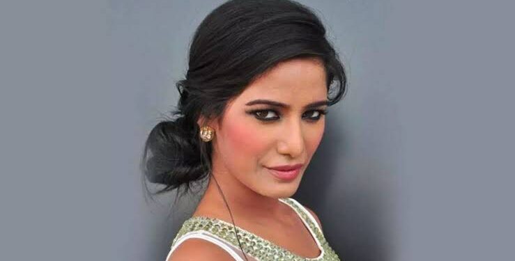 Poonam Pandey, 32, passed away from cervical cancer, according to the manager of the model.