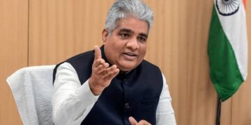 India believes everyone deserves energy: Bhupender Yadav