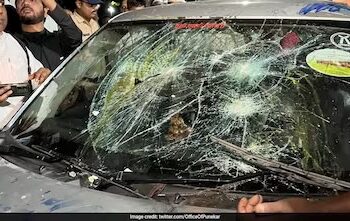 Opposition calls it “goonda raj,” BJP activists in Pune attacked journalist Nikhil Wagle’s car