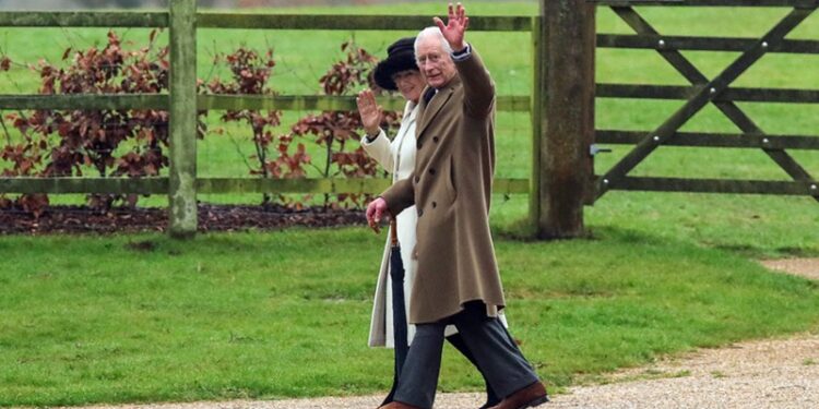 Does Queen Camilla desire King Charles to give up his crown?