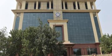 In an investigation into jail radicalization in Bengaluru, the NIA raids 17 sites in 7 states.