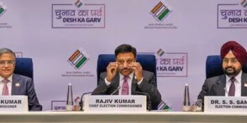 Election Commission orders removal of Bengal DGP, home secretaries of 6 states