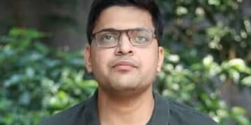 Haryana: SUV attempts to smash an IAS officer’s car while he inspects illicit mining