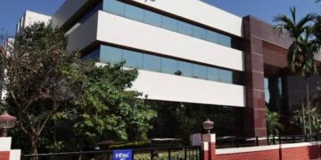 Infosys emerges top Nifty gainer as BofA sees 18% further upside