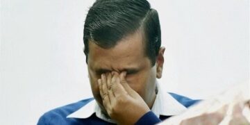 ED to Supreme Court: “Personal chats between Arvind Kejriwal and hawala operators discovered.”