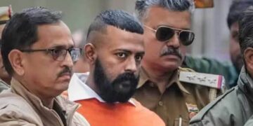 Bombay High Court grants bail to ‘conman’ Sukesh Chandrashekhar in 2015 cheating case