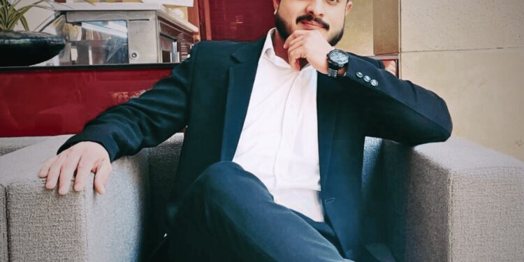 From Small Town Roots to Big City Dreams: The Inspiring Journey of a Software Professional Turned Entrepreneur