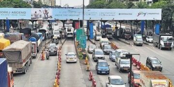 Eknath Shinde government eliminates Mumbai vehicle, SUV entrance toll before Maharashtra polls