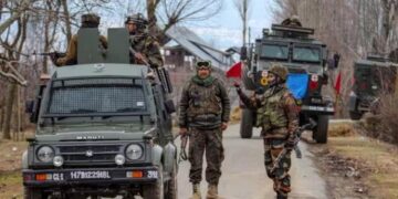 Army vehicle attacked near Gulmarg’s Botapathri, 4 killed: J&K